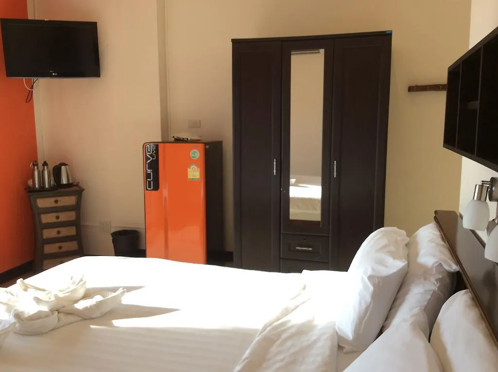 קו לנטה Cozy Guesthouse Restaurant & Bar בית הארחה קו לנטה