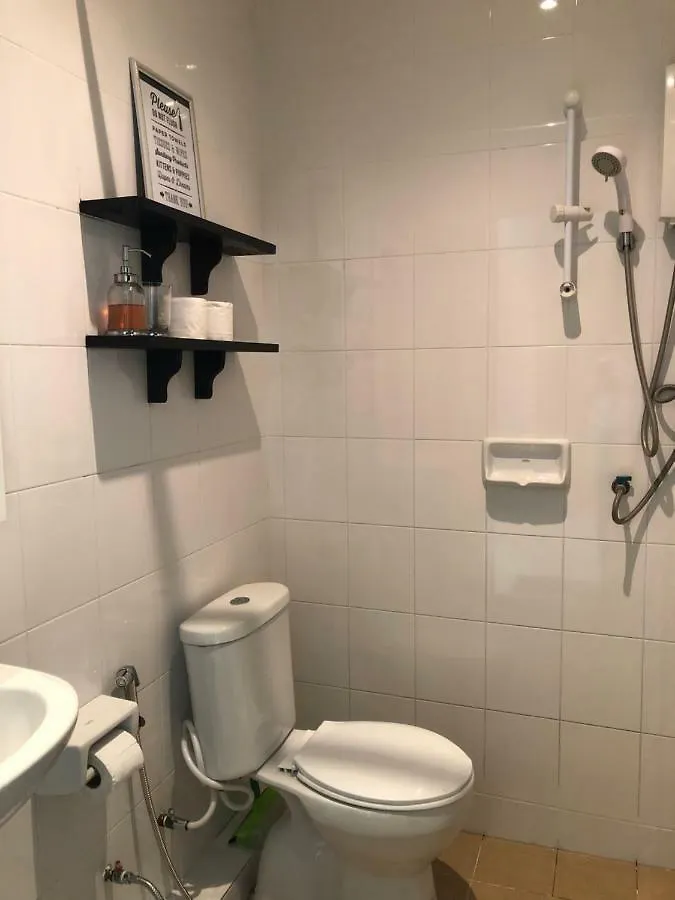 *** בית הארחה קו לנטה Cozy Guesthouse Restaurant & Bar תאילנד