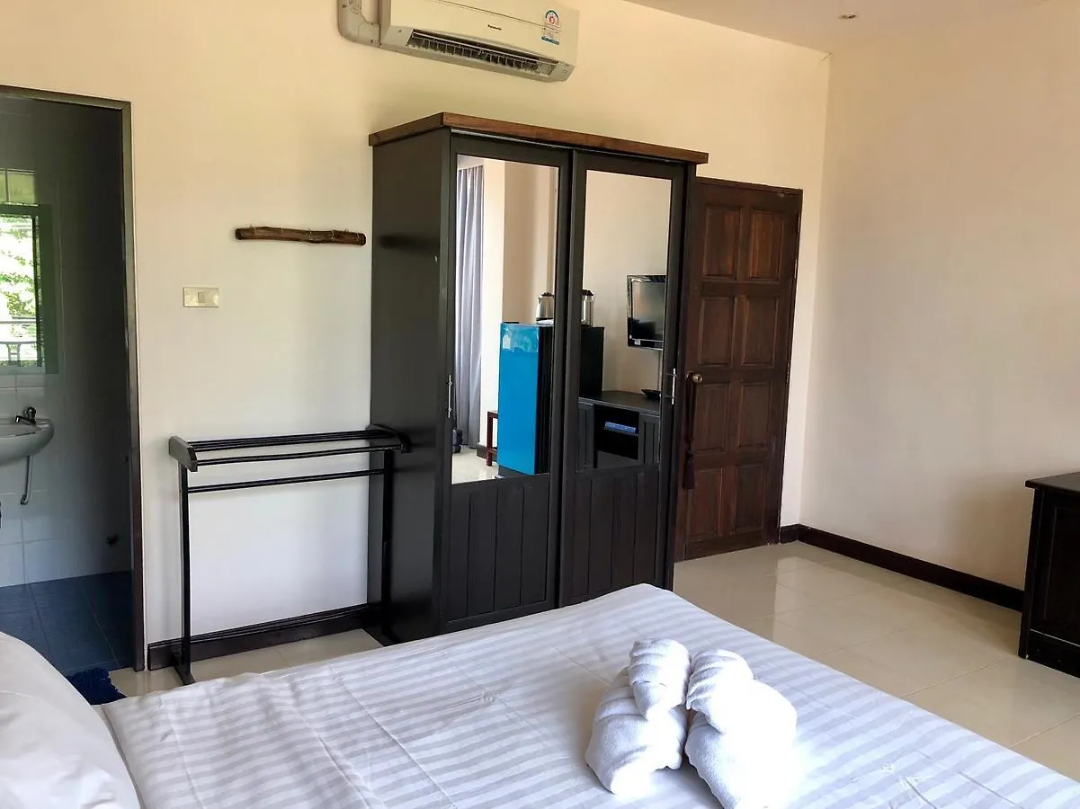 Cozy Guesthouse Restaurant & Bar Ko Lanta