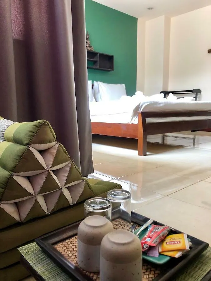 Cozy Guesthouse Restaurant & Bar Ko Lanta Gasthuis